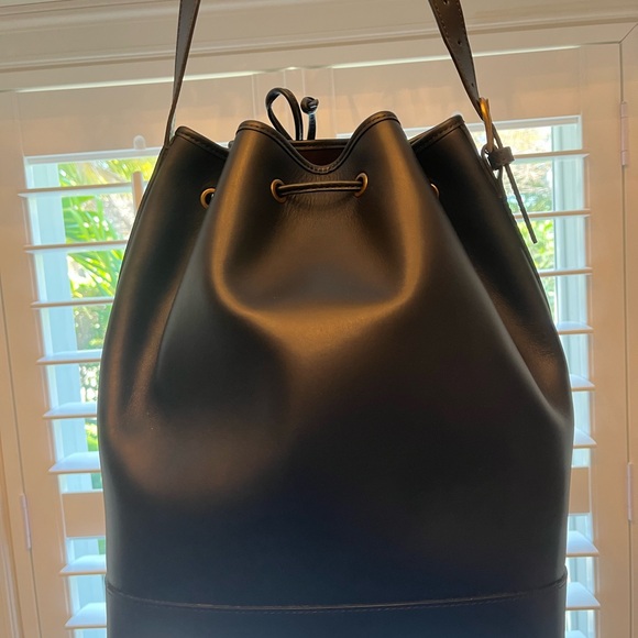 Sezane Maxi Farrow Bucket Bag NWOT NAVY - Picture 10 of 15
